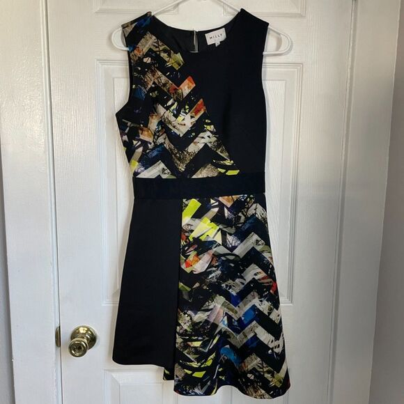 Milly Zig Zag Asymmetrical Print Dress size 4 - Picture 2 of 10
